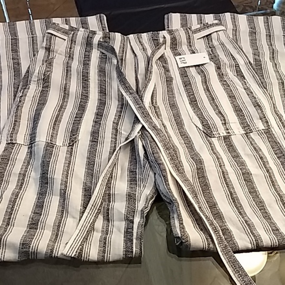 GAP Pants - Pants